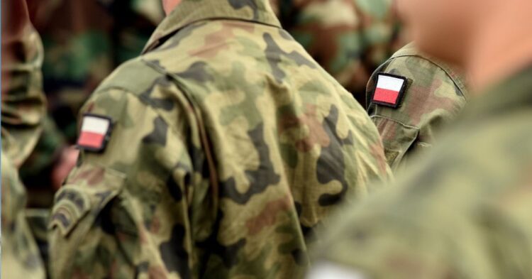 Polonia acelera su rearme ante la amenaza rusa: prepara la convocatoria de más de 300.000 reservistas y reclutas Polonia acelera su rearme ante la amenaza rusa: prepara la convocatoria de más de 300.000 reservistas y reclutas