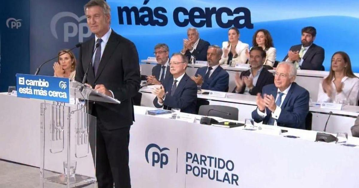 El PP celebra la convocatoria de las elecciones generales con un mensaje en redes: «Por fin» El PP celebra la convocatoria de las elecciones generales con un mensaje en redes: «Por fin»