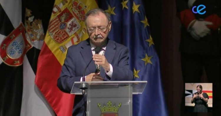 Vivas lleva a Bruselas la crisis de Ceuta: exige un despliegue «permanente» de Frontex y contundencia frente a Marruecos Vivas lleva a Bruselas la crisis de Ceuta: exige un despliegue «permanente» de Frontex y contundencia frente a Marruecos