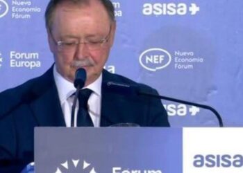 Juan Vivas participa en el Fórum Nueva Economía
