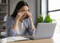 “Salud visual y pantallas: descansos y hábitos que la cuidan”