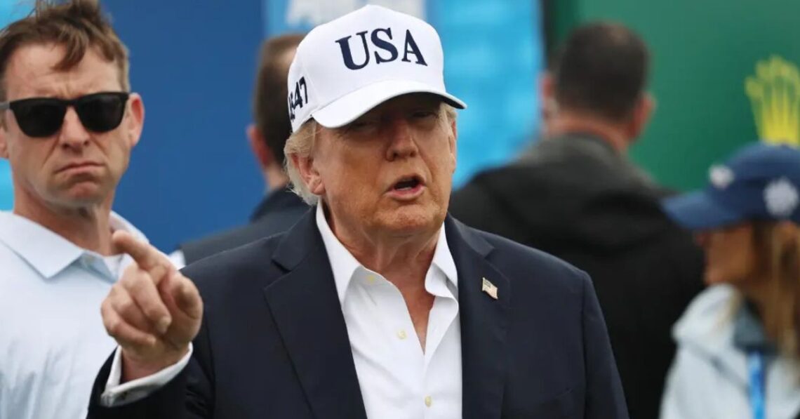 Trump rechaza frenar el desarrollo de la inteligencia artificial y prioriza mantener la ventaja estratégica frente a China Trump rechaza frenar el desarrollo de la inteligencia artificial y prioriza mantener la ventaja estratégica frente a China