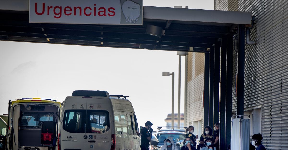 Alerta en las Urgencias de Ceuta: pacientes con infecciones a la fuga y sanitarios al límite Alerta en las Urgencias de Ceuta: pacientes con infecciones a la fuga y sanitarios al límite