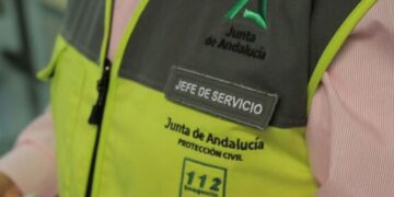 Un hombre intenta estrangular a su pareja y se suicida en Málaga Un hombre intenta estrangular a su pareja y se suicida en Málaga