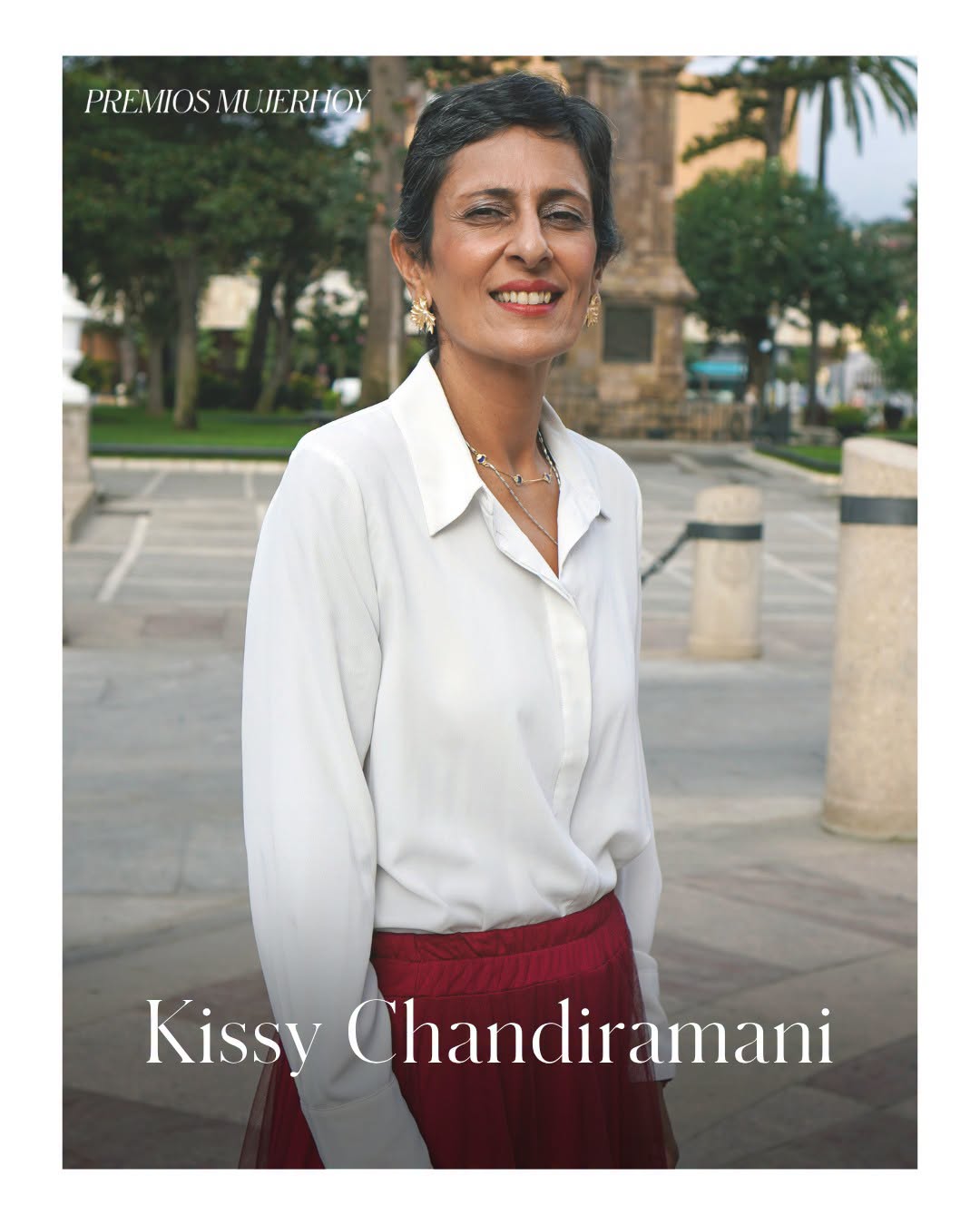 Kissy Chandiramani recibe el Premio MUJERHOY al Compromiso