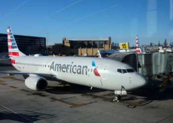 Susto en el aeropuerto de Chicago: un avión procedente de Barcelona sufre un reventón de neumáticos al aterrizar Susto en el aeropuerto de Chicago: un avión procedente de Barcelona sufre un reventón de neumáticos al aterrizar