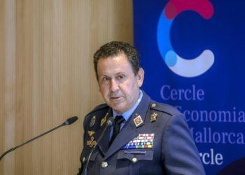 El teniente general Miguel Ivorra reconoce el rearme de Marruecos y advierte de que el veto de España a Israel afecta a la defensa El teniente general Miguel Ivorra reconoce el rearme de Marruecos y advierte de que el veto de España a Israel afecta a la defensa