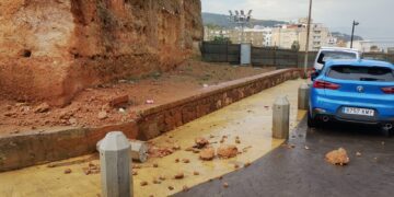El PSOE reclama intervención urgente por derrumbes en las Murallas Meriníes El PSOE reclama intervención urgente por derrumbes en las Murallas Meriníes