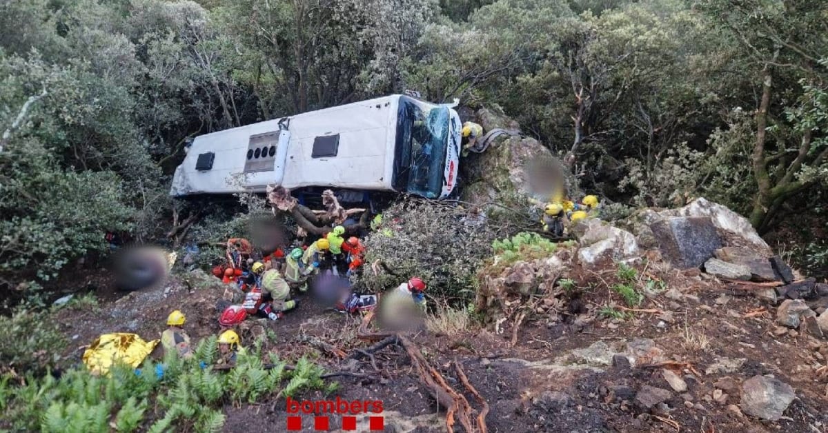 Accidente de autobús en Fogars de Montclús deja varios heridos Accidente de autobús en Fogars de Montclús deja varios heridos