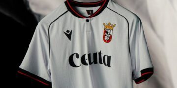 La camiseta de la AD Ceuta se convierte en la más vendida de LaLiga Hypermotion La camiseta de la AD Ceuta se convierte en la más vendida de LaLiga Hypermotion