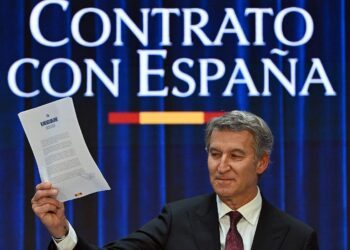 Alberto Núñez Feijóo presenta su ‘Contrato con España’ con promesas de reconstrucción nacional