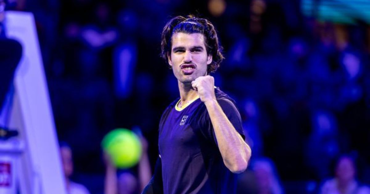 Alcaraz vence a Basilashvili en el torneo de Viena y amplía su pleno de victorias en torneos 500 Alcaraz vence a Basilashvili en el torneo de Viena y amplía su pleno de victorias en torneos 500