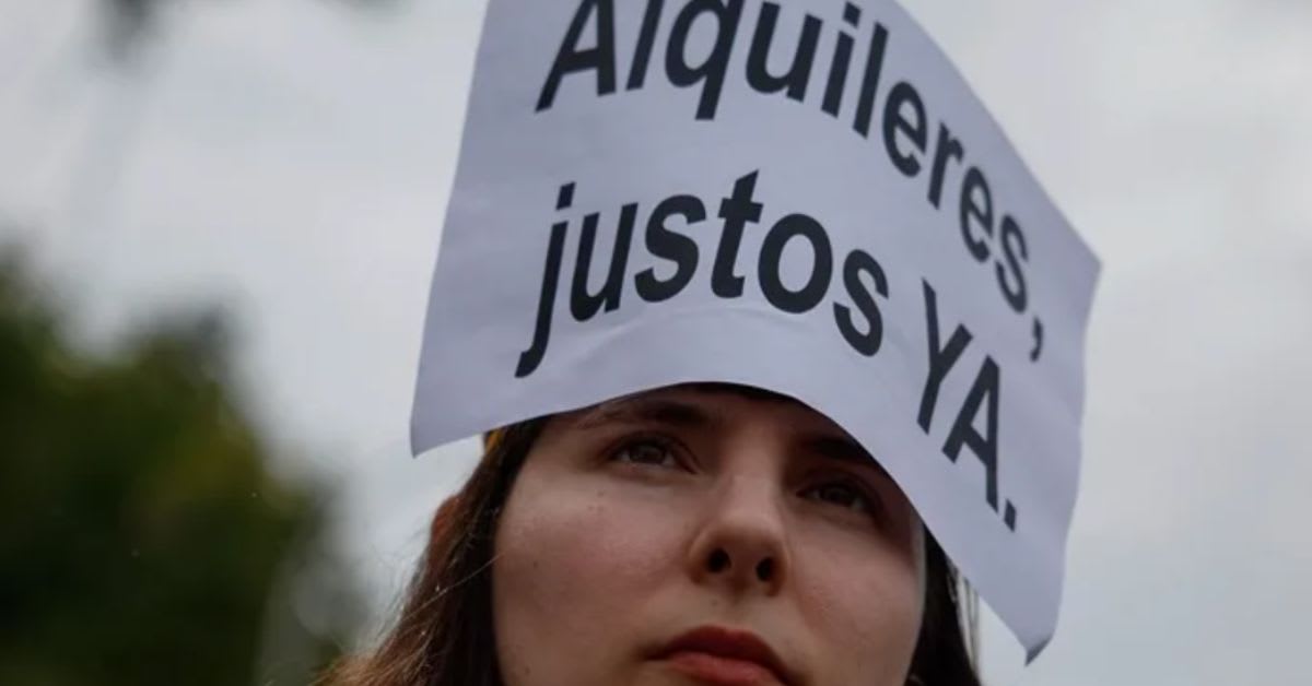 El Gobierno publica en el BOE los dos nuevos decretos de vivienda: el primero entra en vigor este jueves y la prórroga de alquileres se aplaza al 15 de noviembre El Gobierno publica en el BOE los dos nuevos decretos de vivienda: el primero entra en vigor este jueves y la prórroga de alquileres se aplaza al 15 de noviembre