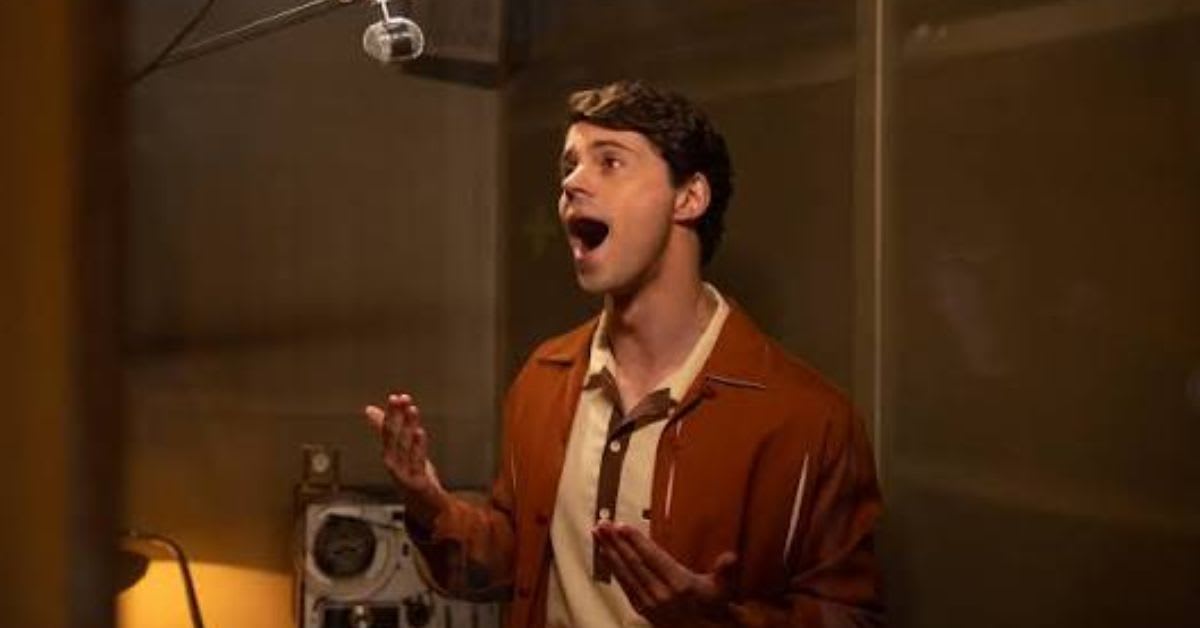 Aquel, la serie de Raphael en Netflix, se estrena el 9 de octubre Aquel, la serie de Raphael en Netflix, se estrena el 9 de octubre