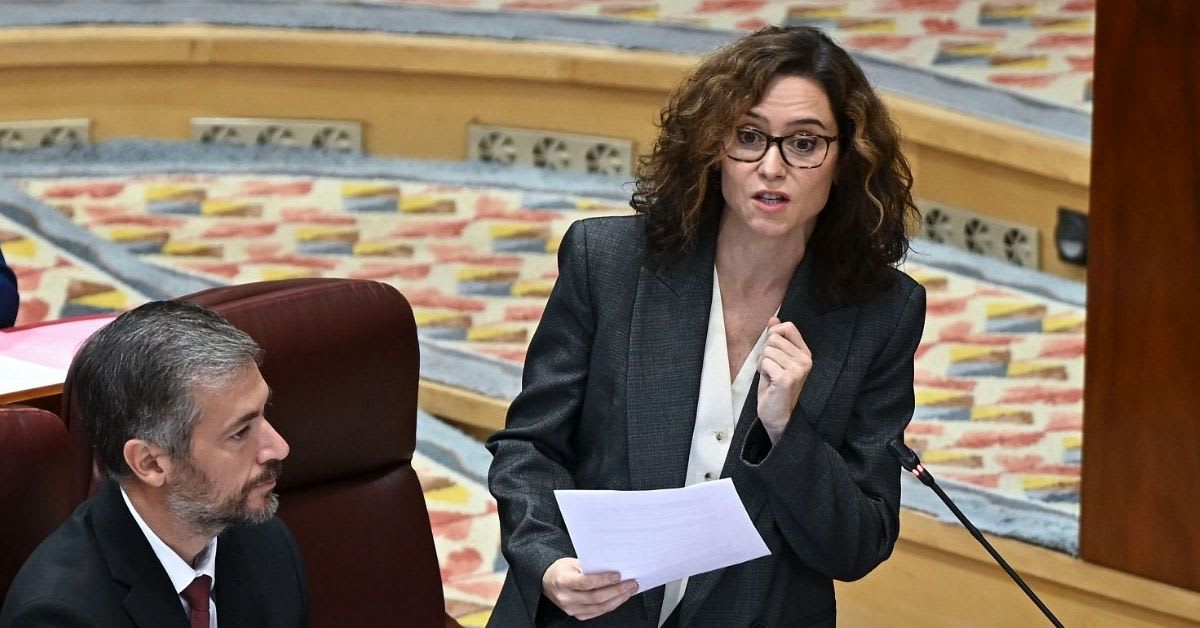 Ayuso recurre a la justicia para desalojar la acampada de Sol Ayuso recurre a la justicia para desalojar la acampada de Sol