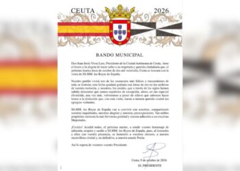 El presidente de Ceuta promulga un bando para llamar a la ciudadanía a recibir a los Reyes el próximo martes