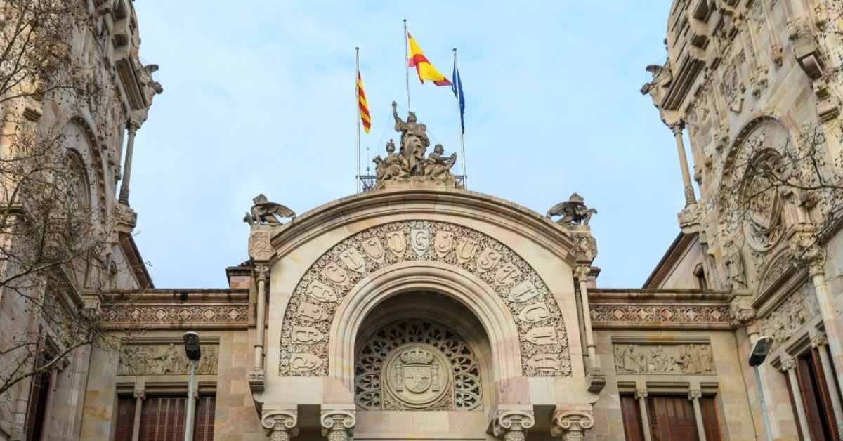 El TSJ de Cataluña obliga a una jubilada a devolver 32.857 euros tras pasar 680 días en Marruecos mientras cobraba la pensión no contributiva El TSJ de Cataluña obliga a una jubilada a devolver 32.857 euros tras pasar 680 días en Marruecos mientras cobraba la pensión no contributiva