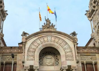 El TSJ de Cataluña obliga a una jubilada a devolver 32.857 euros tras pasar 680 días en Marruecos mientras cobraba la pensión no contributiva