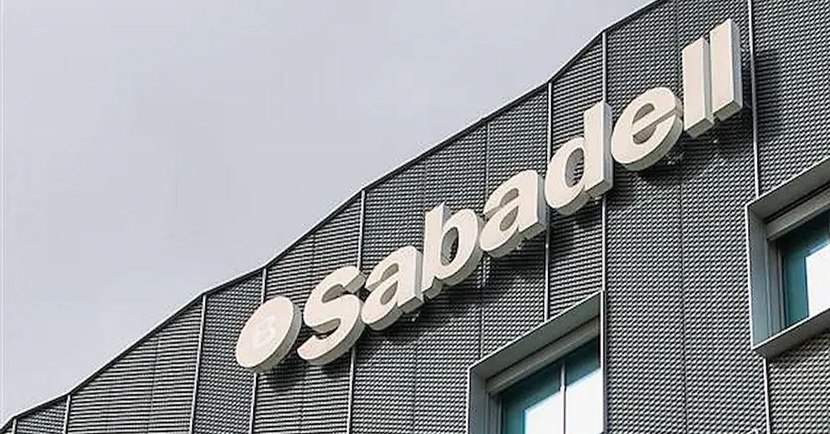 BPCE adquiere de forma amistosa el 7% de Banco Sabadell con el objetivo de superar el 9,9% y entrar en su Consejo BPCE adquiere de forma amistosa el 7% de Banco Sabadell con el objetivo de superar el 9,9% y entrar en su Consejo