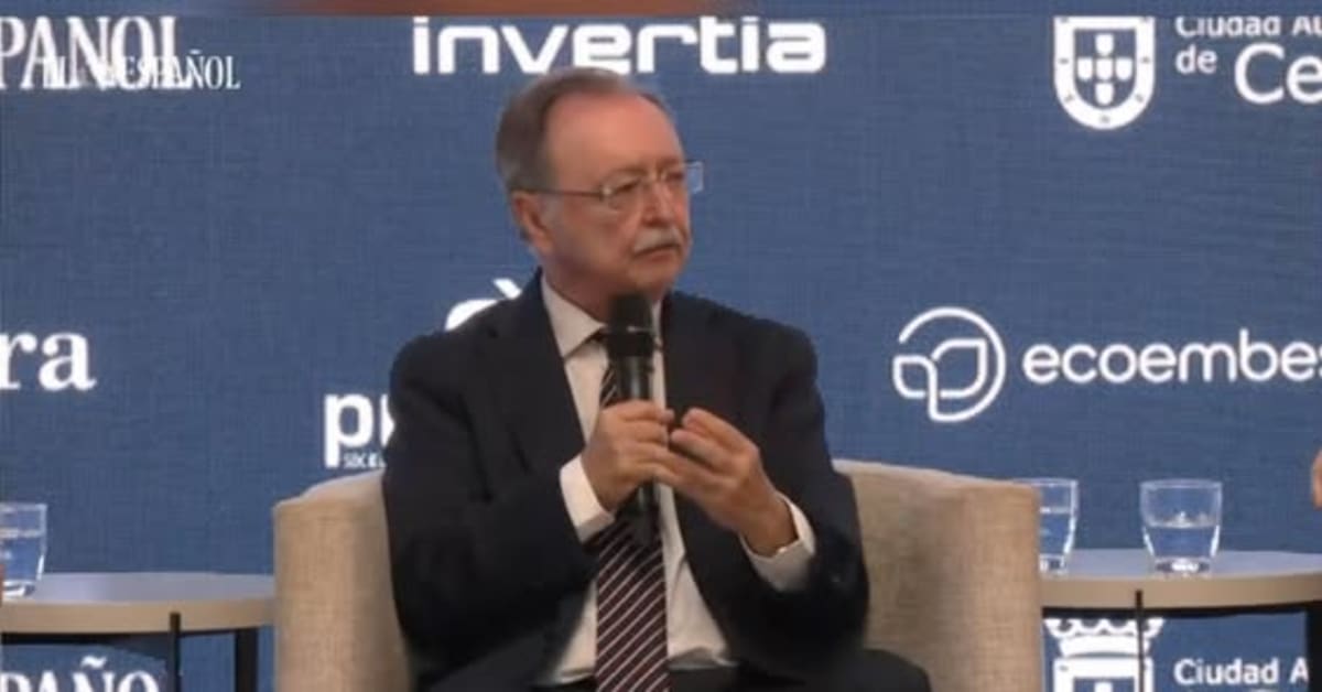 Juan Vivas aborda la situación económica de Ceuta en Foro