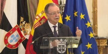 Juan Vivas destaca la importancia de la normalidad empresarial en Ceuta