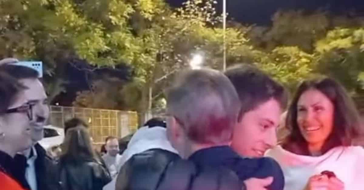 El presidente Juan Vivas recibe aplausos en El Hormiguero El presidente Juan Vivas recibe aplausos en El Hormiguero