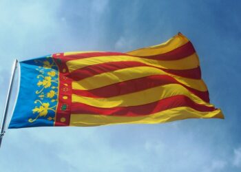 Ceuta recibe la Alta Distinción de la Generalitat Valenciana