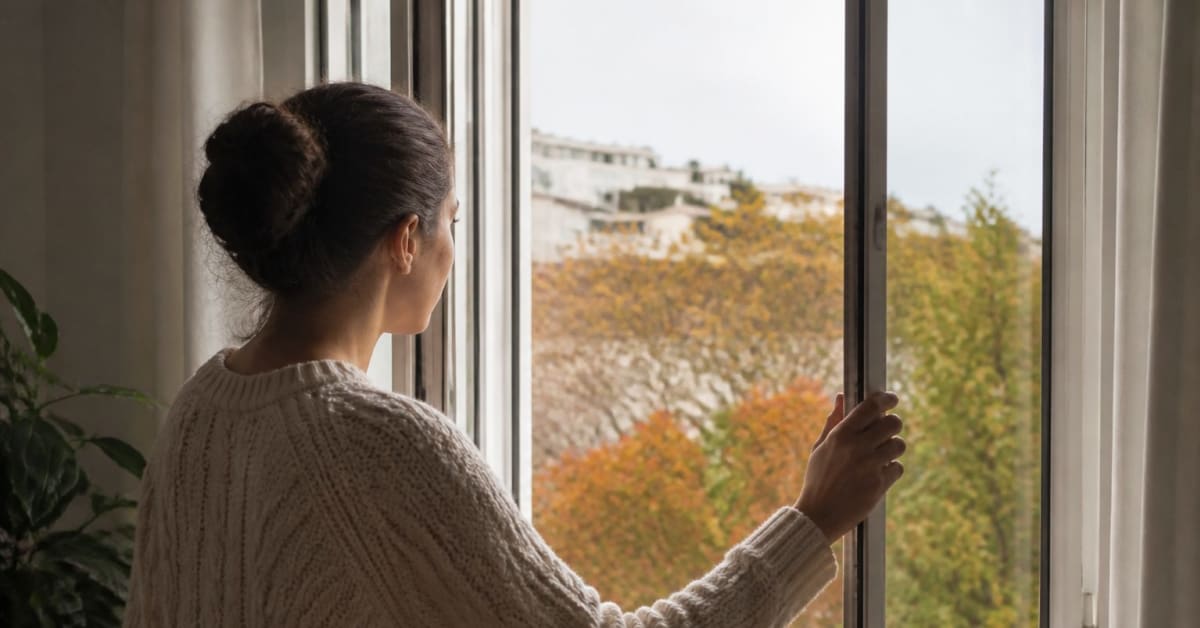 “Cómo ventilar tu casa en otoño en Ceuta” para reducir polvo y alérgenos sin que entre el frío