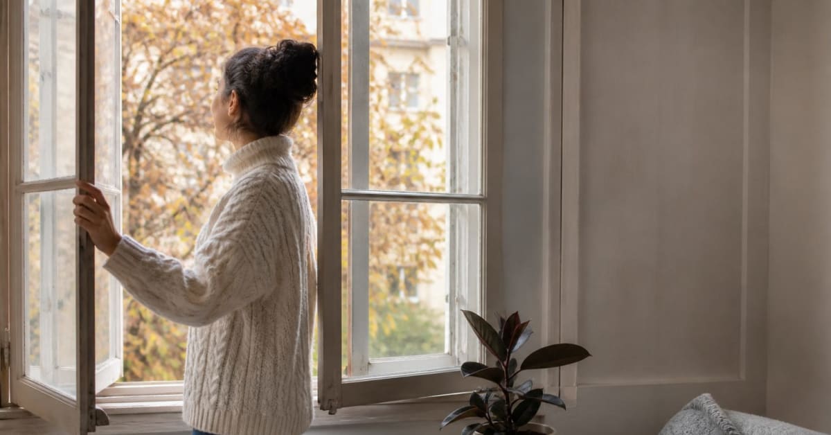 Ventilación y humedad en otoño: cómo preparar la casa para el cambio de temperatura en Ceuta Ventilación y humedad en otoño: cómo preparar la casa para el cambio de temperatura en Ceuta