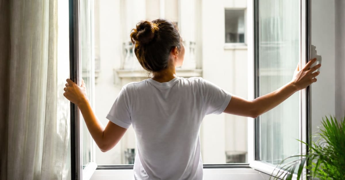 Renovar el aire en casa en Ceuta: guía práctica para ventilar bien y reducir humedad y olores Renovar el aire en casa en Ceuta: guía práctica para ventilar bien y reducir humedad y olores