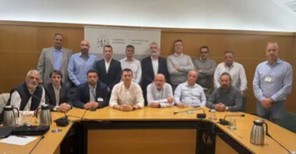 Desalojados policías y guardias civiles que se encerraron en Interior por una jubilación digna