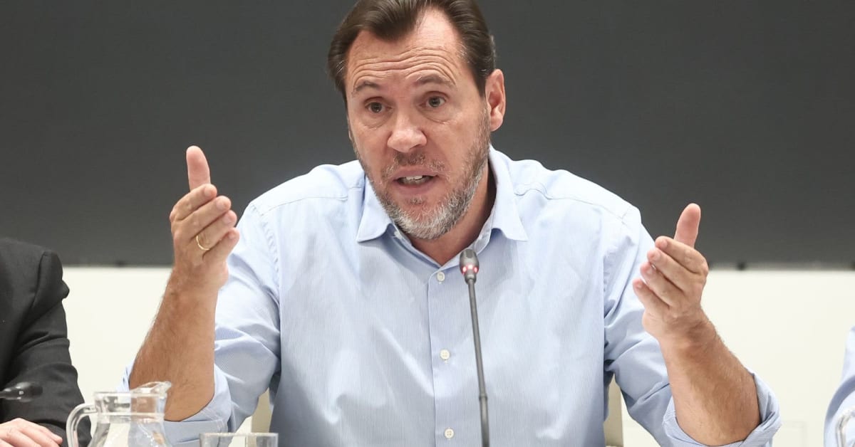Cambios en la dirección de Adif generan críticas por falta de experiencia técnica Cambios en la dirección de Adif generan críticas por falta de experiencia técnica