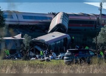 Huelga de 24 horas en Renfe tras accidente ferroviario en Urda Huelga de 24 horas en Renfe tras accidente ferroviario en Urda