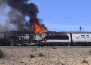 Incendio en locomotora de AVE interrumpe tráfico ferroviario entre Madrid y Barcelona
