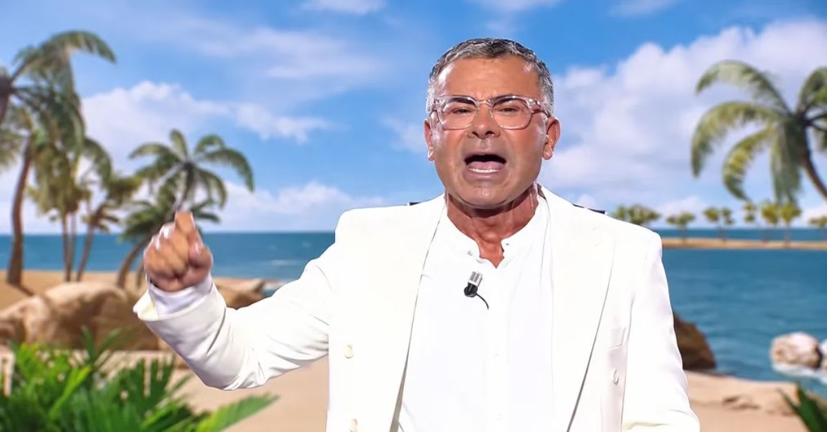 Jorge Javier Vázquez invita formalmente a Jesulín de Ubrique, María José Campanario y Juls Janeiro a participar en la próxima edición de ‘Supervivientes’ Jorge Javier Vázquez invita formalmente a Jesulín de Ubrique, María José Campanario y Juls Janeiro a participar en la próxima edición de ‘Supervivientes’