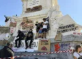 La Policía portuguesa desaloja de madrugada las acampadas por la vivienda en Lisboa y Oporto y detiene a varios manifestantes