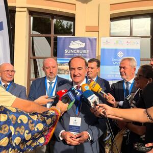 Suncruise destaca en Melilla la cooperación para el turismo marítimo sostenible
