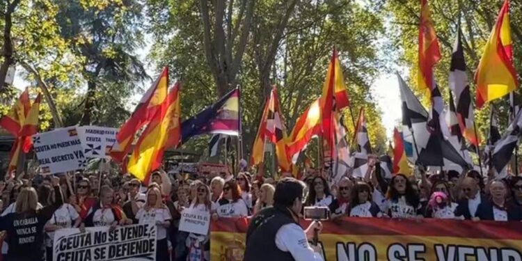 Vox Ceuta difunde un mensaje de apoyo en Madrid