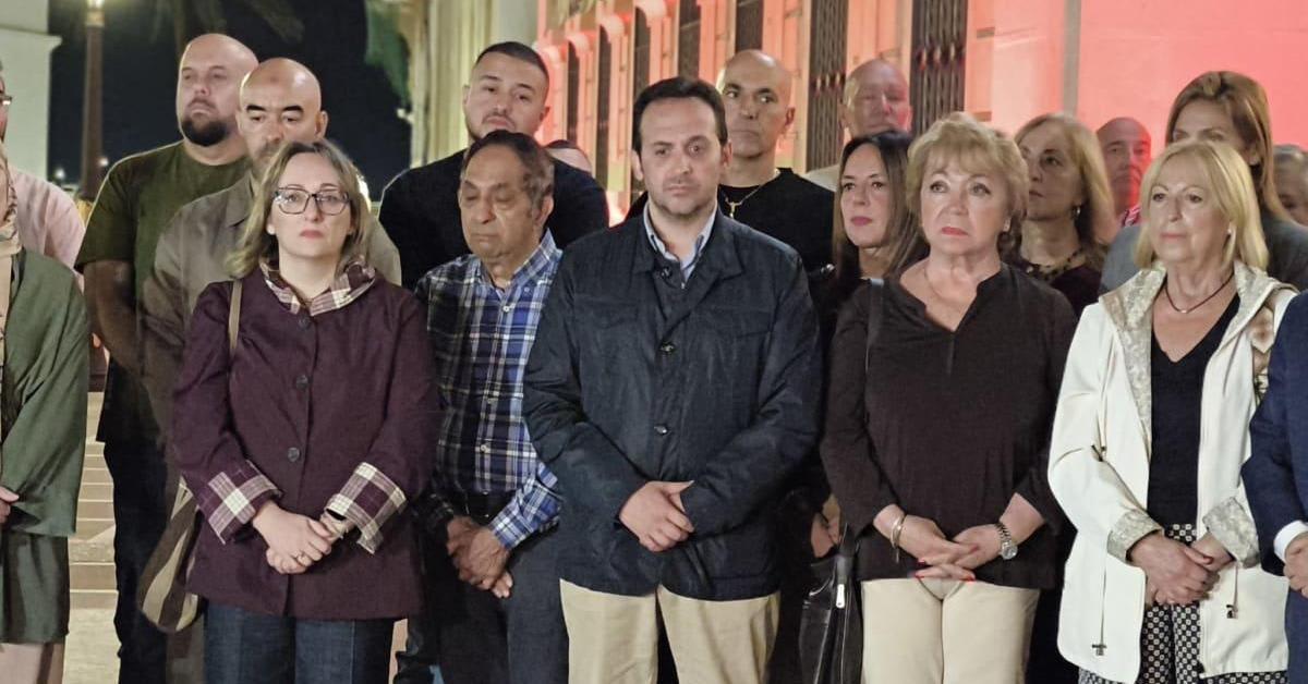 Diputados de Vox Ceuta participan en homenaje Diputados de Vox Ceuta participan en homenaje