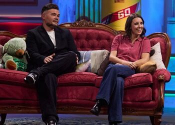 Gabriel Rufián e Irene Montero defienden en ‘La Revuelta’ un Ejecutivo del PSOE «sometido» por la izquierda y apelan al «voto útil»