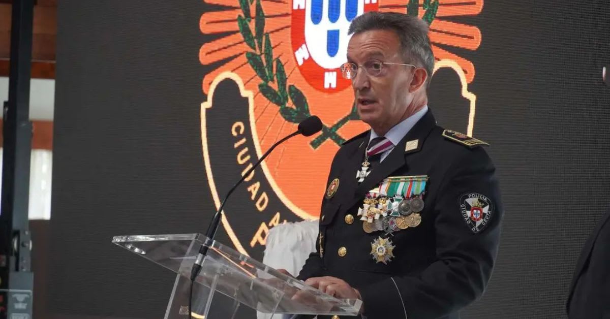 El exjefe de la Policía Local de Ceuta incurre en graves contradicciones ante la jueza del ‘caso Ceuta’ El exjefe de la Policía Local de Ceuta incurre en graves contradicciones ante la jueza del ‘caso Ceuta’