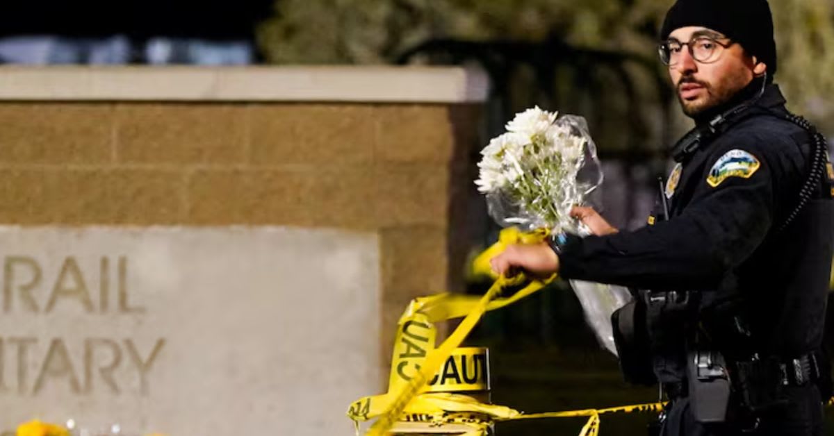 Un tiroteo en una escuela primaria deja cuatro muertos, incluidos tres niños y un profesor Un tiroteo en una escuela primaria deja cuatro muertos, incluidos tres niños y un profesor