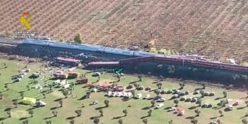 Tragedia ferroviaria en Toledo: choque de dos trenes de alta velocidad deja 64 muertos