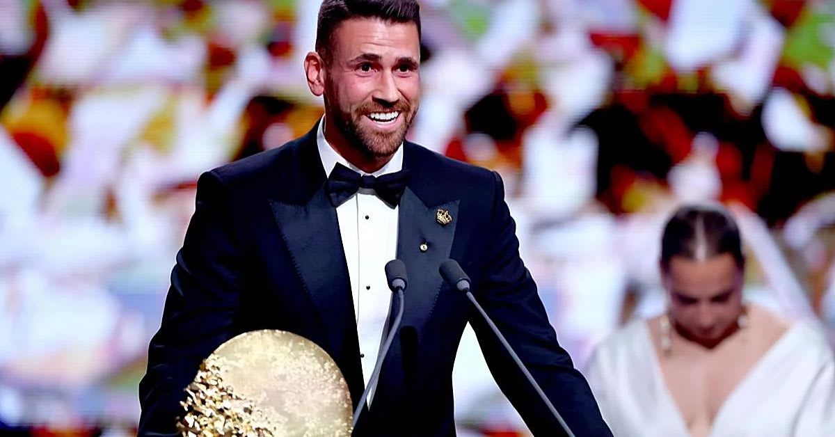 Unai Simón se corona como el mejor portero del mundo tras conquistar el Mundial con España Unai Simón se corona como el mejor portero del mundo tras conquistar el Mundial con España