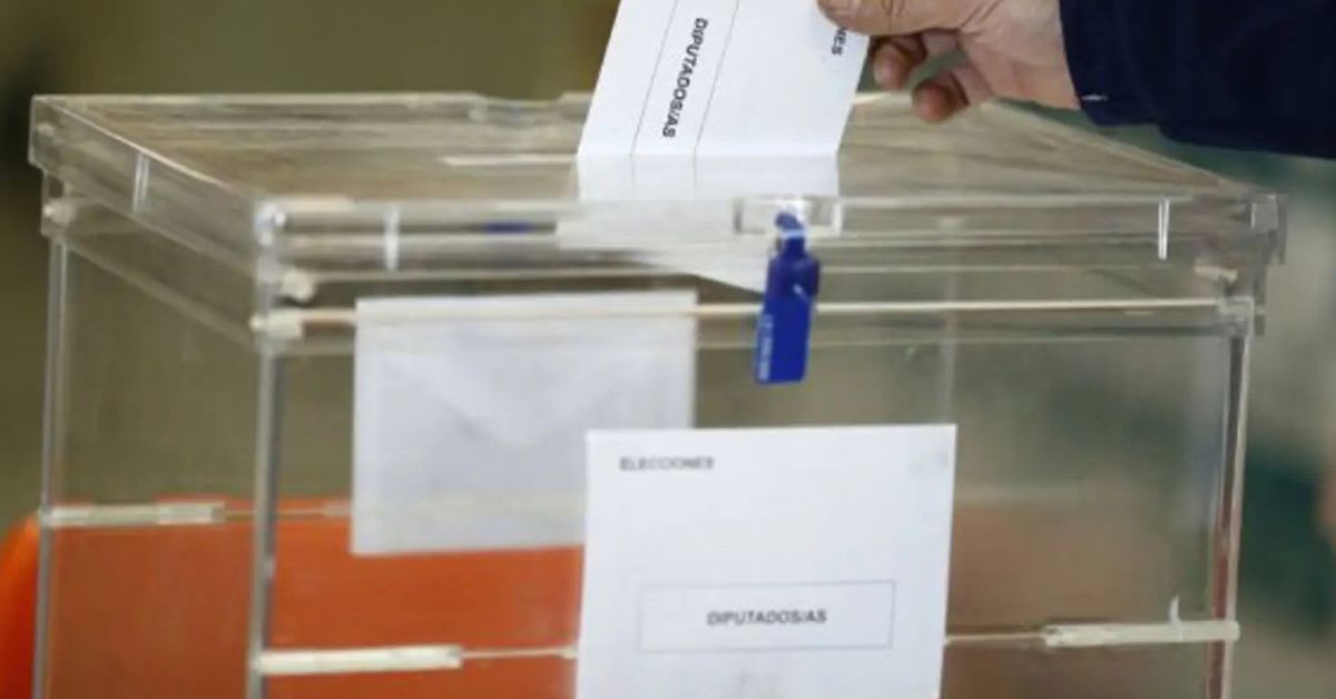 El Supremo frena el voto de los nacionalizados por la ‘ley de nietos’ y busca cómo citarlos antes de las elecciones El Supremo frena el voto de los nacionalizados por la ‘ley de nietos’ y busca cómo citarlos antes de las elecciones
