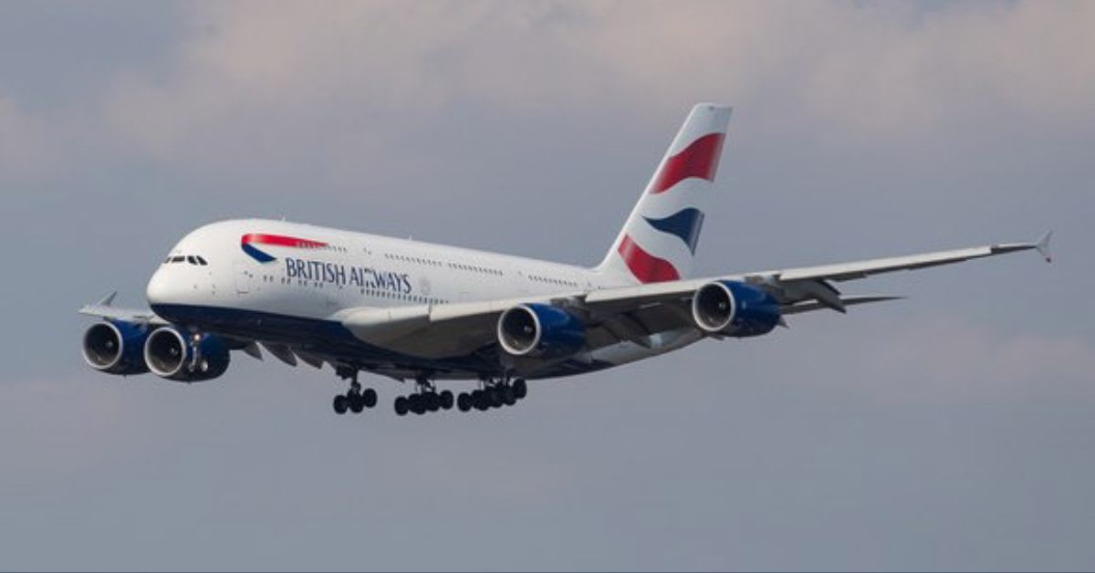 Un avión de British Airways cae más de 8.500 metros y aterriza de emergencia en Londres Un avión de British Airways cae más de 8.500 metros y aterriza de emergencia en Londres
